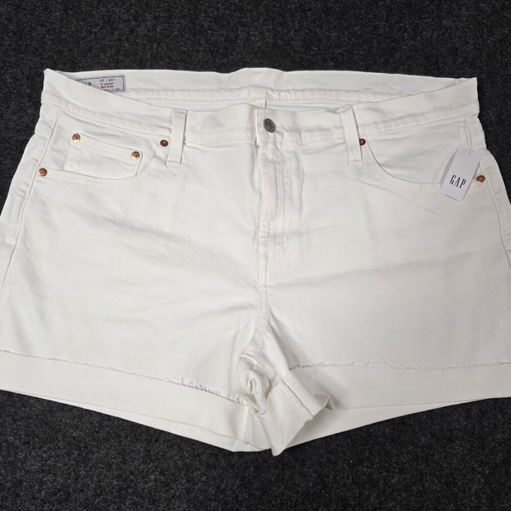 NWT Gap 5" Mid Rise Girlfriend Shorts 20R